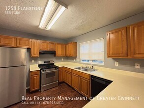 1258 Flagstone Way NW in Norcross, GA - Building Photo - Building Photo