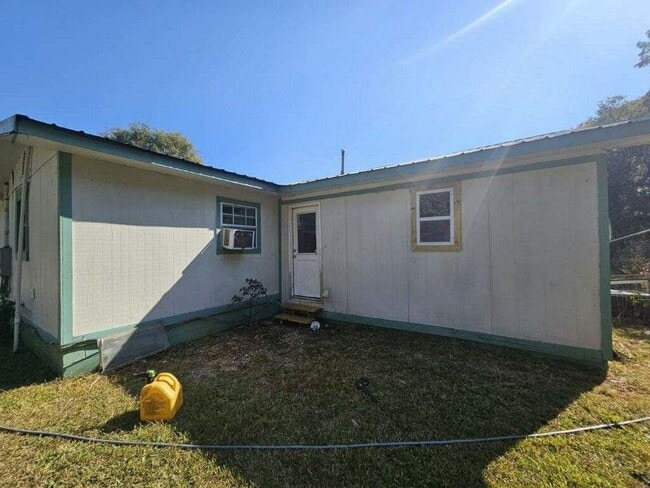 property at 960 County Rd 662