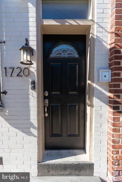 property at 1720 S 4th St
