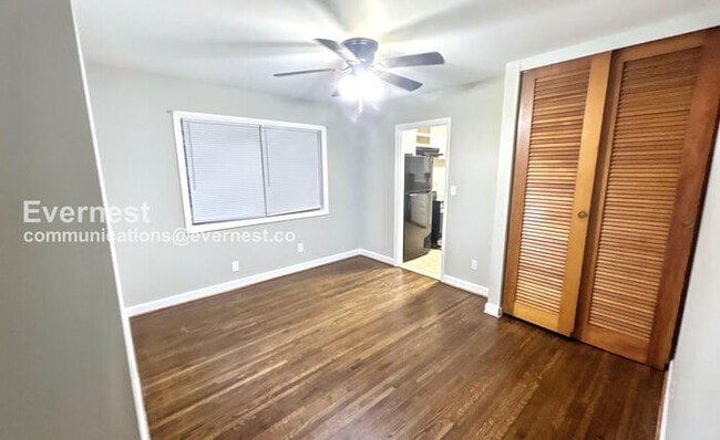 244 E Haven Dr