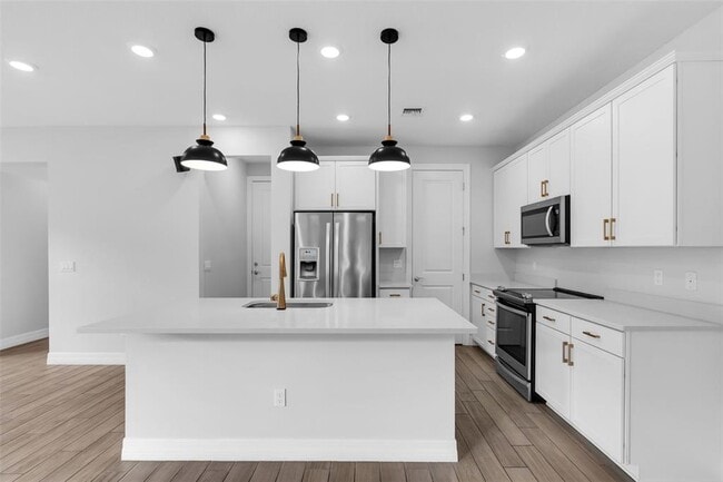 1595 Evergreen Ter in Hollywood, FL - Foto de edificio - Building Photo