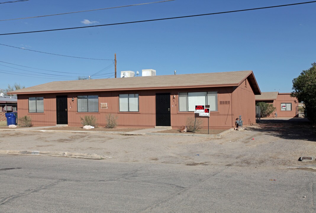 4-Plex in Tucson, AZ - Building Photo