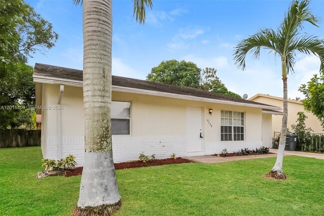 6126 Arcade Ct in Greenacres, FL - Building Photo - Building Photo