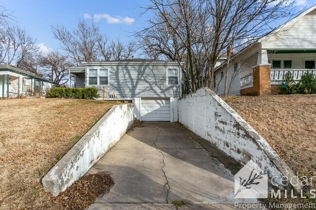 418 S Vassar Ave in Wichita, KS - Building Photo - Building Photo