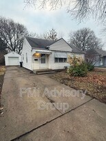 1924 SW Stone Ave in Topeka, KS - Building Photo