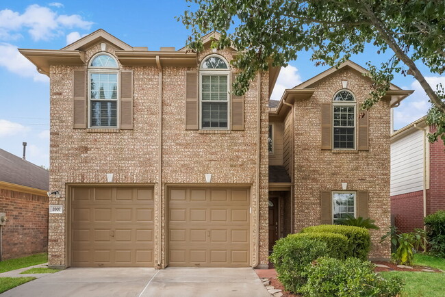 property at 8907 Aspen Pl Dr