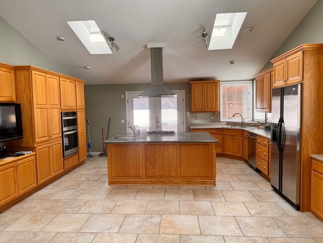 7655 W Sugar Creek Dr in Columbia, MO - Building Photo - Building Photo