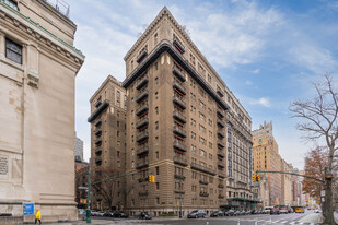 Harperly Hall in New York, NY - Building Photo