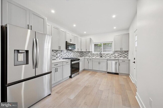 1512 N Newkirk St in Philadelphia, PA - Building Photo - Building Photo