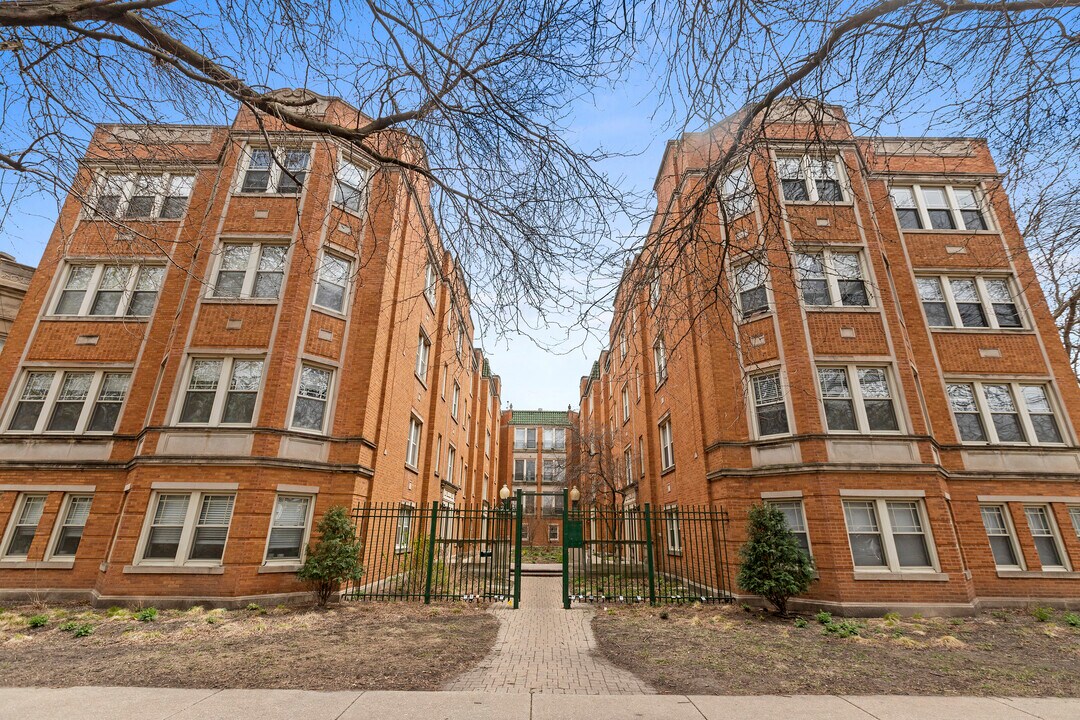 4511 N Greenview Ave, Unit 3W in Chicago, IL - Foto de edificio