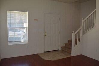 371 Ashwick Loop in Sacramento, CA - Building Photo - Building Photo