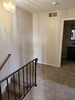 315 E Van Dorn St in Polk City, IA - Building Photo