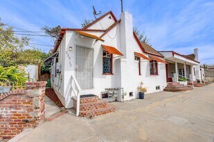 288 S Coronado St in Los Angeles, CA - Building Photo