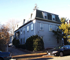 13 Thorndike St Apartments