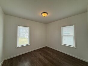 13668 Irene St in Southgate, MI - Building Photo - Building Photo