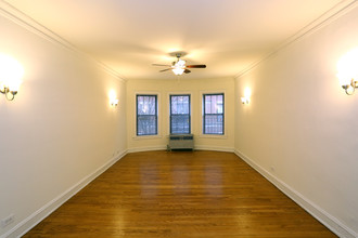 1235 - 1241 Elmwood Apartments in Evanston, IL - Foto de edificio - Interior Photo