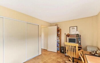 4343 Cherry Hill Rd, Unit 501 in Arlington, VA - Foto de edificio - Building Photo