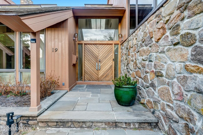 19 Parker Ave in Deal, NJ - Building Photo - Building Photo