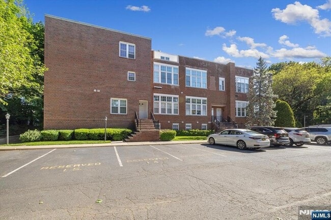 property at 32 Smith Ave