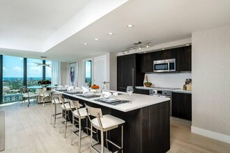 500 E Las Olas Blvd in Fort Lauderdale, FL - Building Photo - Building Photo
