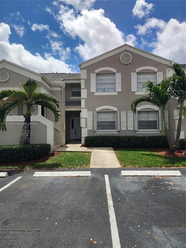 property at 2637 SE 21st Ct