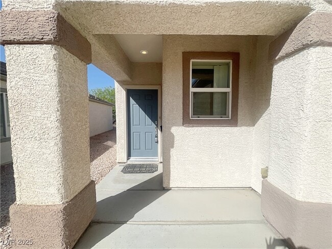 2316 Peaceful Moon St in Henderson, NV - Building Photo - Building Photo