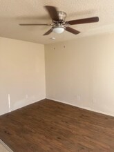 306 S Chestnut Ave in Fresno, CA - Building Photo - Building Photo