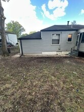 7405 Sharon Dr in St. Louis, MO - Building Photo - Building Photo
