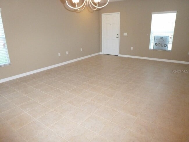 15943 Stable Run Dr in Spring Hill, FL - Building Photo - Building Photo