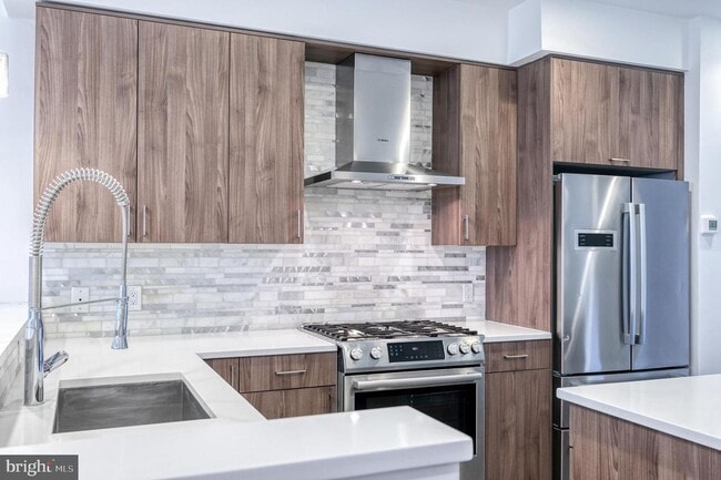 634 N 5th St in Philadelphia, PA - Building Photo - Building Photo