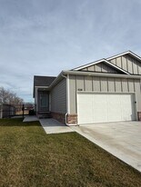 1128 N Joye St in Andover, KS - Building Photo