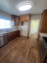 4323 El Camino Ave in Sacramento, CA - Building Photo - Building Photo