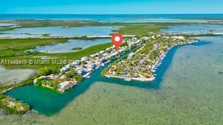 37 Blue Water Dr in Key West, FL - Foto de edificio