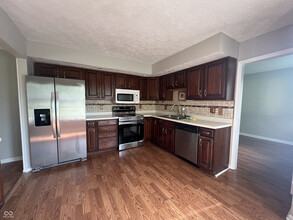 11718 Pompano Dr in Indianapolis, IN - Building Photo - Building Photo