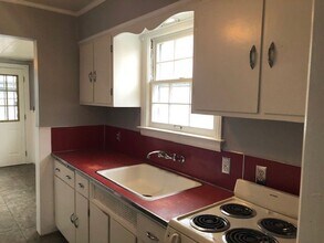 20644 Elkhart St in Harper Woods, MI - Building Photo - Building Photo