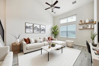 2124 Nestlewood Dr in Austin, TX - Building Photo - Building Photo