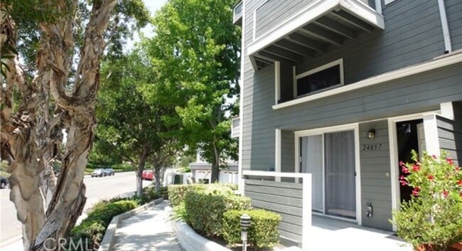 property at 24857 Nueva Vista Dr