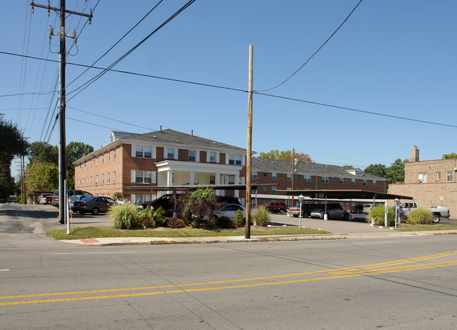 Indian Oaks in Columbus, OH - Foto de edificio - Building Photo