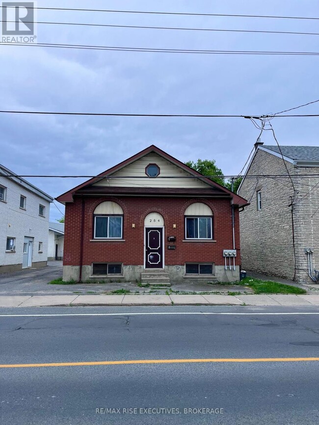 property at 284 Montreal St