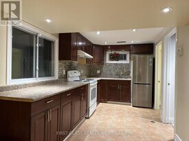 53 Aberfeldy Crescent in Markham, ON - Building Photo
