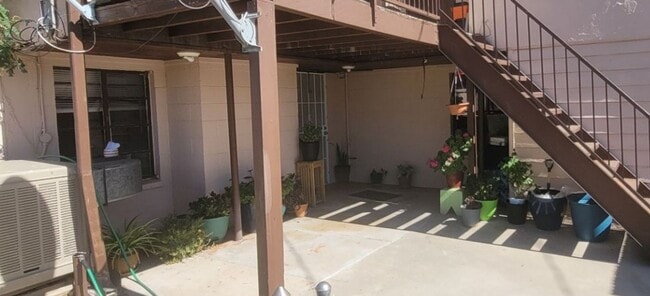 property at 522 Metcalfe Rd