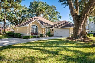 184 Summerfield Dr in Palm Valley, FL - Building Photo