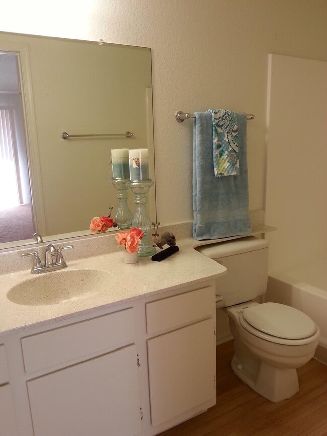 7386 Saddle Rd, Unit A in Rancho Cucamonga, CA - Building Photo - Building Photo