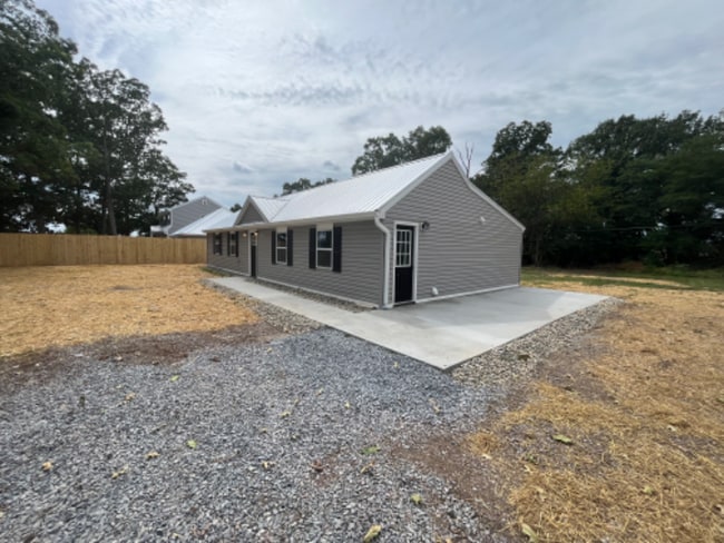 property at 2442 Old Harrisburg Rd