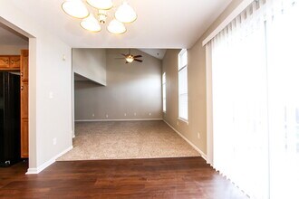 2534 Mingo Ln in Indianapolis, IN - Foto de edificio - Building Photo