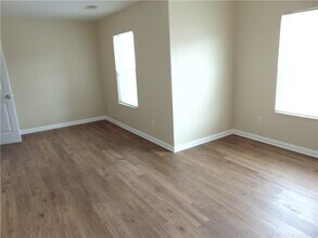 5227 Mill Way in Stone Mountain, GA - Building Photo - Building Photo