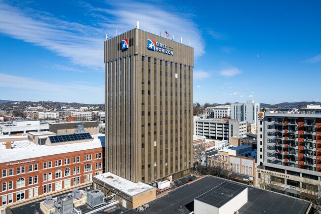 First Tennessee Building Apartments in Chattanooga, TN - Building Photo - Building Photo