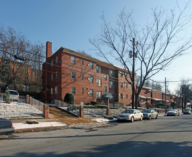 Livingston House