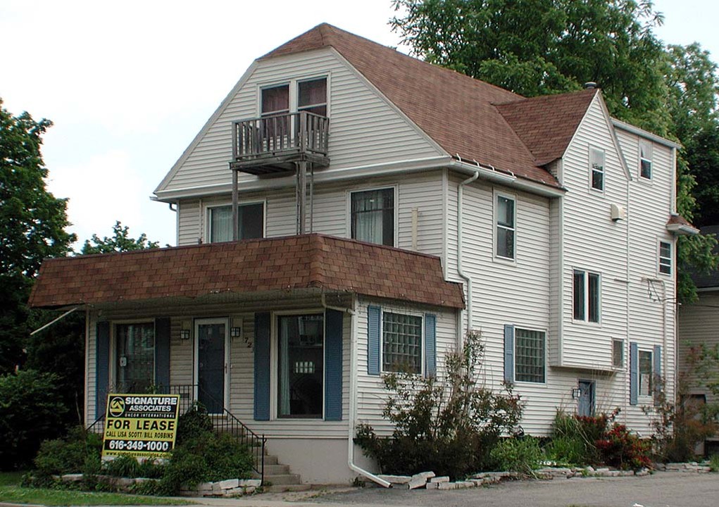 723 S Westnedge Ave in Kalamazoo, MI - Building Photo