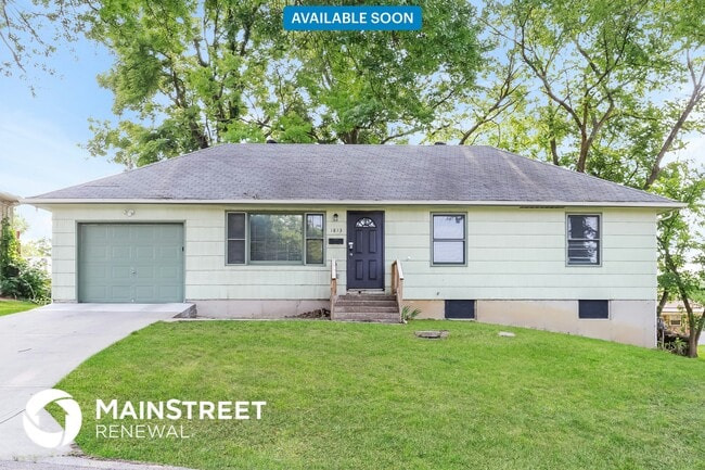 property at 1813 S Crescent Ave
